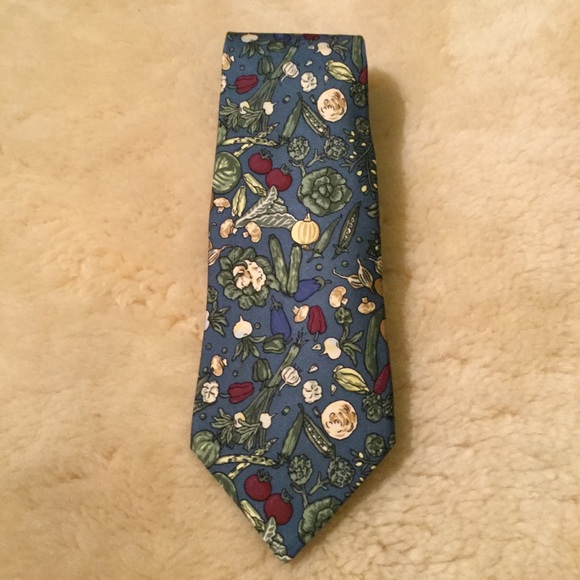 Hermes Other - Hermès vegetable pattern silk tie